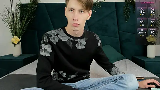 Snapshot of Erick_Wilson chatting on November 21, 7:40 am Erick Wilson online show from November 21, 7:40 am