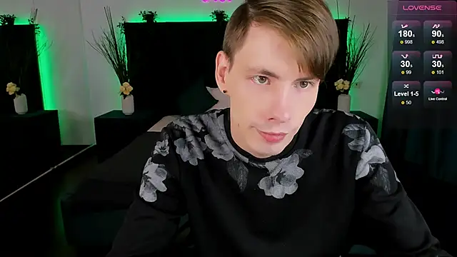 Snapshot of Erick_Wilson chatting on November 26, 6:35 am Erick Wilson online show from November 26, 6:35 am