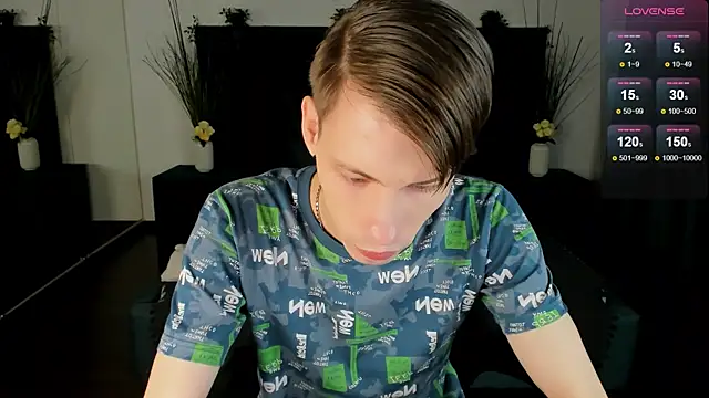 Snapshot of Erick_Wilson chatting on November 13, 8:07 am Erick Wilson online show from November 13, 8:07 am