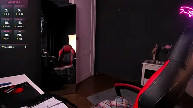 trevor dreams online show from February 24, 12:17 pm