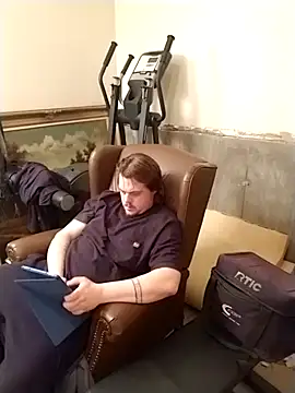 kallme1tee95 online show from March 2, 11:50 am