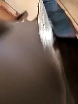 kallme1tee95 online show from February 24, 7:59 pm