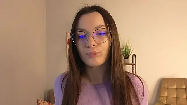 Merrit Bef online show from February 25, 10:26 am