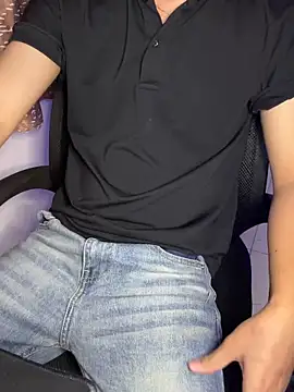 traidep3chan online show from March 11, 12:21 pm