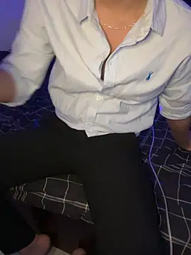 traidep3chan online show from March 9, 1:25 pm