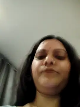 Snapshot of Anushka_Singh0 chatting on June 21, 5:08 pm Anushka Singh0 online show from June 21, 5:08 pm