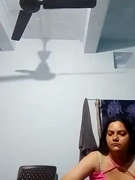 Snapshot of Anushka_Singh0 chatting on March 2, 1:17 am Anushka Singh0 online show from March 2, 1:17 am