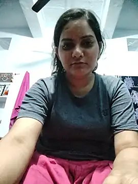 Snapshot of Anushka_Singh0 chatting on June 3, 5:06 pm Anushka Singh0 online show from June 3, 5:06 pm