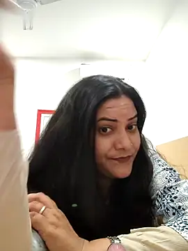 Anushka Singh0 online show from May 29, 1:28 pm