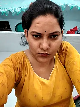 Snapshot of Anushka_Singh0 chatting on July 1, 4:02 am Anushka Singh0 online show from July 1, 4:02 am