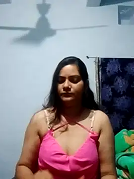 Snapshot of Anushka_Singh0 chatting on February 26, 12:21 am Anushka Singh0 online show from February 26, 12:21 am