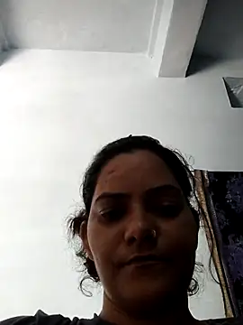 Snapshot of Anushka_Singh0 chatting on June 26, 5:35 am Anushka Singh0 online show from June 26, 5:35 am