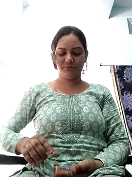 Anushka Singh0 online show from May 26, 4:32 am