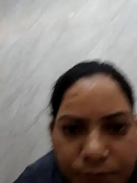 Snapshot of Anushka_Singh0 chatting on June 28, 1:12 am Anushka Singh0 online show from June 28, 1:12 am