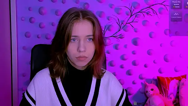 cleo cool online show from February 23, 9:54 am