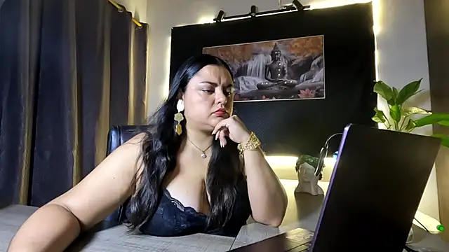 AzaraOnyx online show from June 17, 12:48 pm