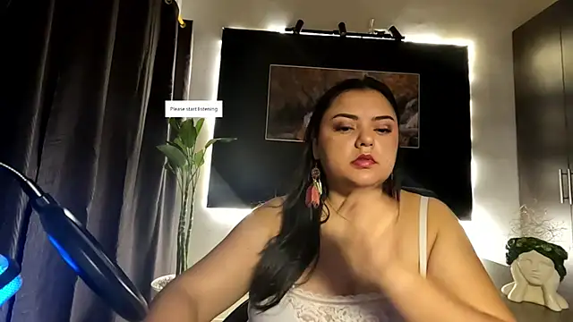 AzaraOnyx online show from June 3, 2:07 pm