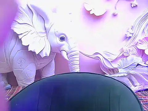 Bold-latinaa online show from March 20, 10:27 am