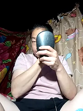 Susuu5790 online show from April 12, 8:45 pm