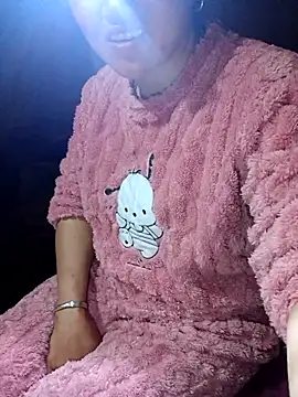 Snapshot of nelina_12345 chatting on February 17, 1:14 am nelina 12345 online show from February 17, 1:14 am