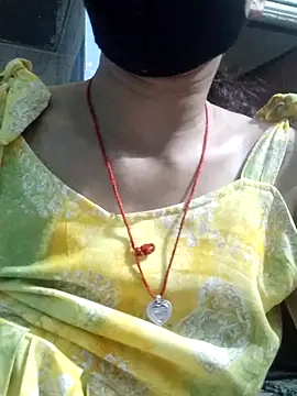 Sexy-Sandhya  online show from March 11, 6:13 pm