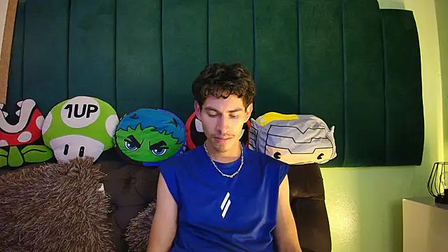 skinny jean  online show from March 7, 2:22 pm