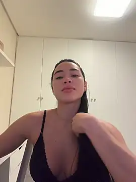 Snapshot of anab_model chatting on February 20, 1:13 pm anab model online show from February 20, 1:13 pm