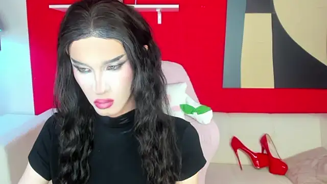 MadisonEsprit online show from March 28, 9:43 am