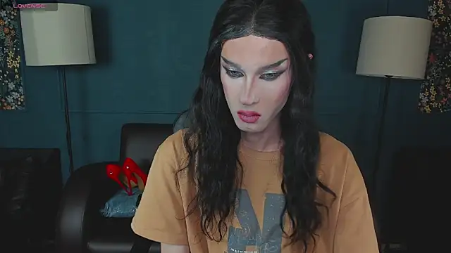 MadisonEsprit online show from March 25, 10:14 am