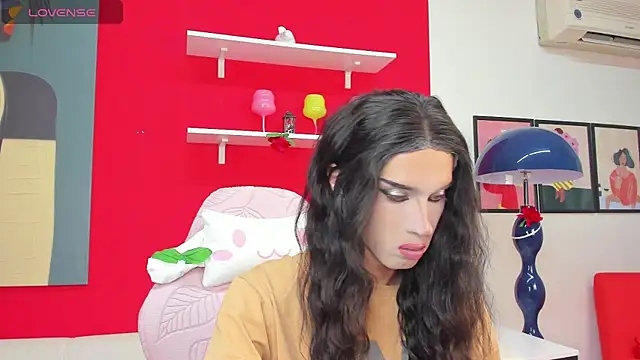 MadisonEsprit online show from April 7, 3:08 am