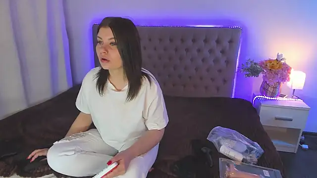 AmandaHoppe online show from June 26, 4:40 am