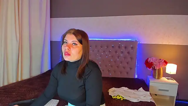 AmandaHoppe online show from March 3, 5:58 am