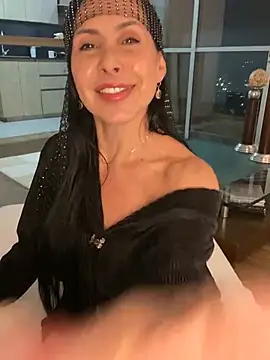 caritoo21 online show from March 5, 1:57 am