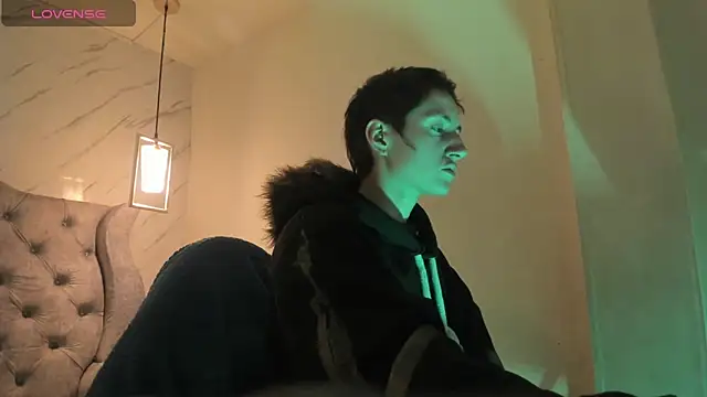 Snapshot of Fieramadame chatting on February 25, 12:05 pm Fieramadame online show from February 25, 12:05 pm