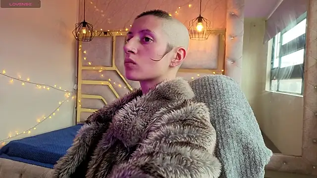 Fieramadame online show from April 11, 7:50 pm