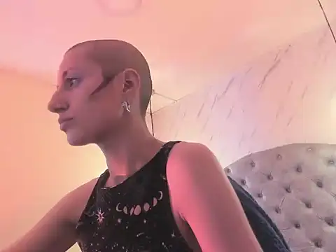 Fieramadame online show from March 25, 7:13 pm