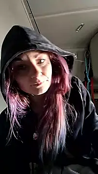 issyamazin online show from February 13, 3:56 pm