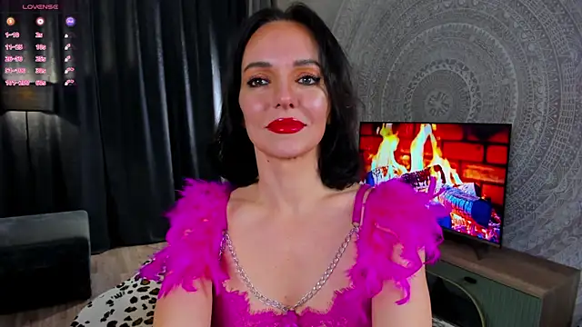 Shanita moon online show from May 1, 6:24 pm