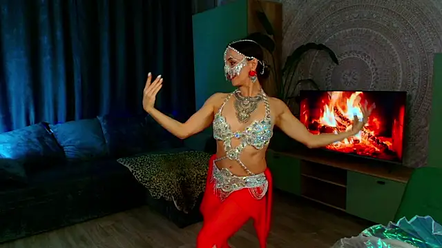 Snapshot of Shanita_moon chatting on February 20, 5:48 pm Shanita moon online show from February 20, 5:48 pm