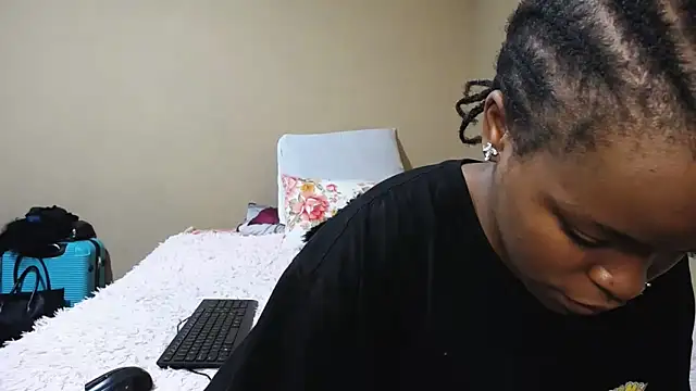 KinkyPxx online show from March 6, 5:41 pm