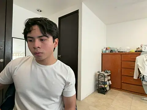 BentoBoxxx online show from March 10, 6:23 pm