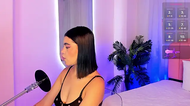 Rose jener06 online show from March 9, 6:00 pm