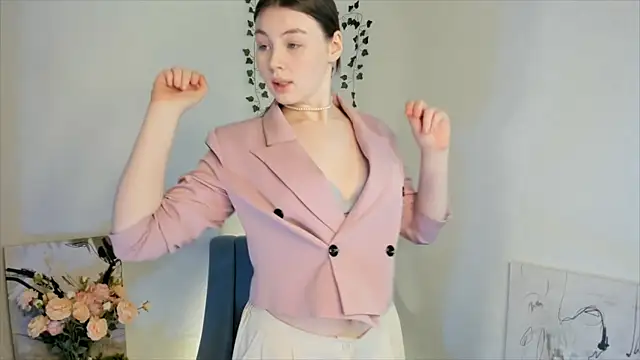 GigiTorros online show from February 21, 4:36 am