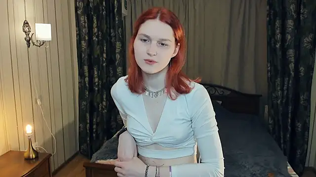 LinaMalech online show from March 1, 7:25 pm