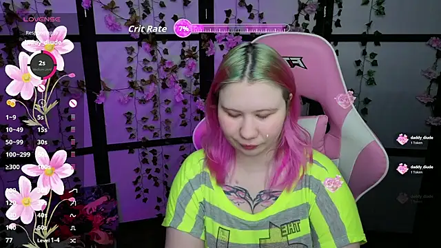 kitsune little online show from April 6, 8:32 pm