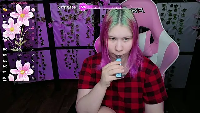 kitsune little online show from March 29, 9:38 pm