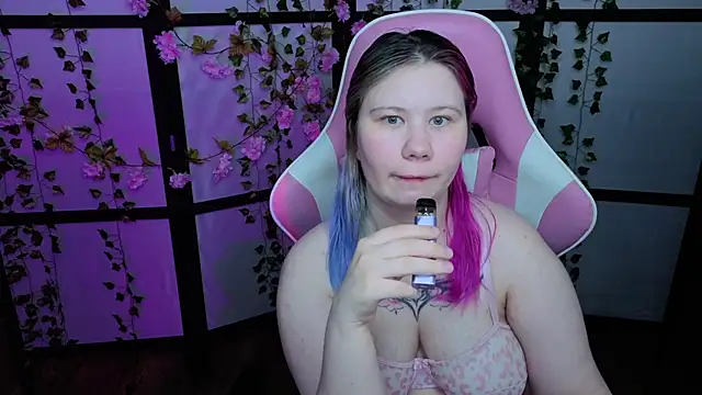 kitsune little online show from May 29, 10:38 pm