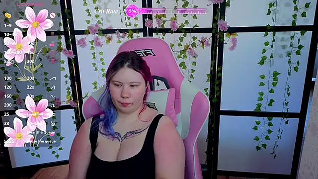 Snapshot of kitsune_little chatting on July 21, 1:01 pm kitsune little online show from July 21, 1:01 pm