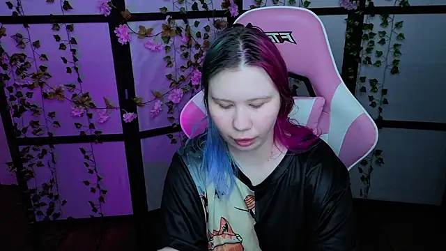 kitsune little online show from May 23, 10:31 pm