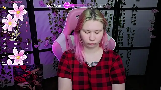 kitsune little online show from April 16, 9:39 pm